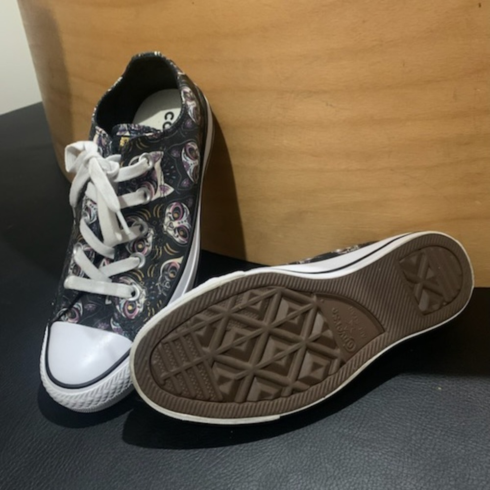 Converse Kids Sneakers with Black, White, and Pink Design